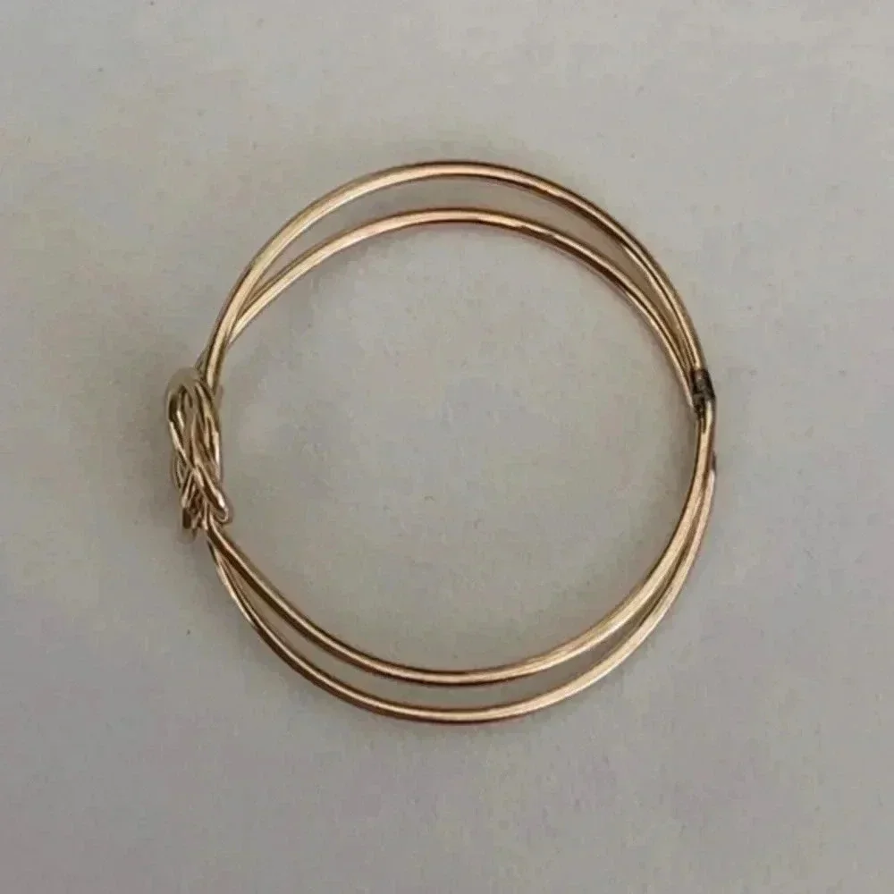 14k Gold Filled Intertwining Knot Ring NWT